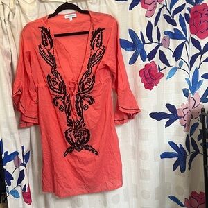 Ellen Weaver women’s Sz M coral embroidered tunic top vacation cruise island